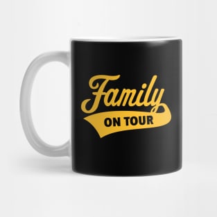 Family On Tour (Family Vacation / Gold) Mug